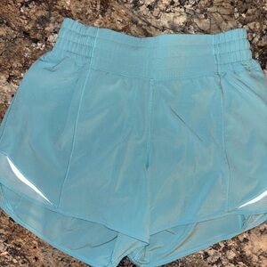 Lululemon Hotty Hot High-Rise Shorts 4”